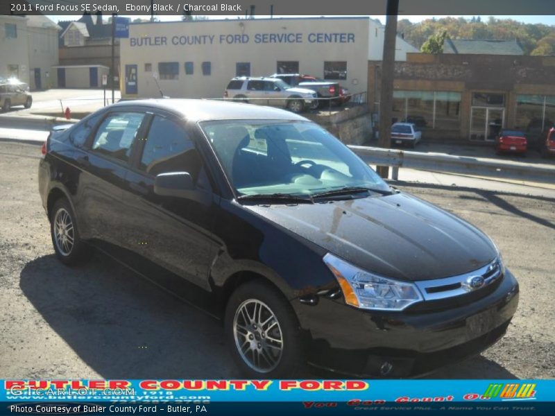 Ebony Black / Charcoal Black 2011 Ford Focus SE Sedan