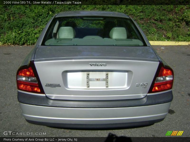 Silver Metallic / Taupe/Light Taupe 2000 Volvo S80 T6
