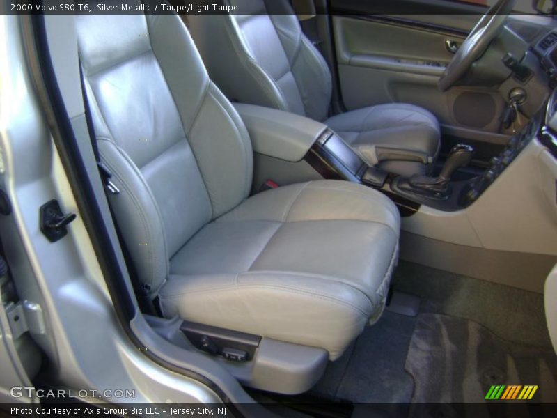 Silver Metallic / Taupe/Light Taupe 2000 Volvo S80 T6