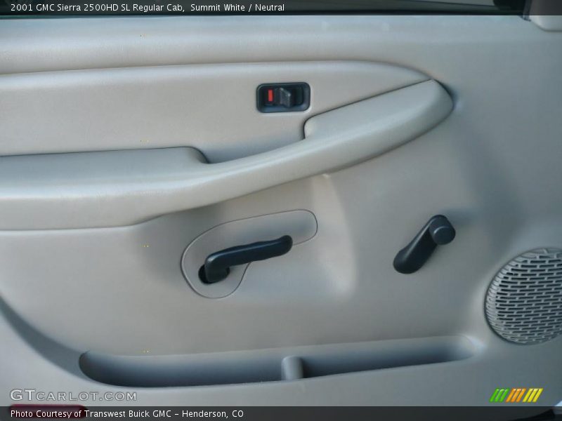  2001 Sierra 2500HD SL Regular Cab Neutral Interior