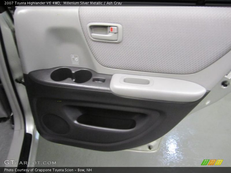 Millenium Silver Metallic / Ash Gray 2007 Toyota Highlander V6 4WD