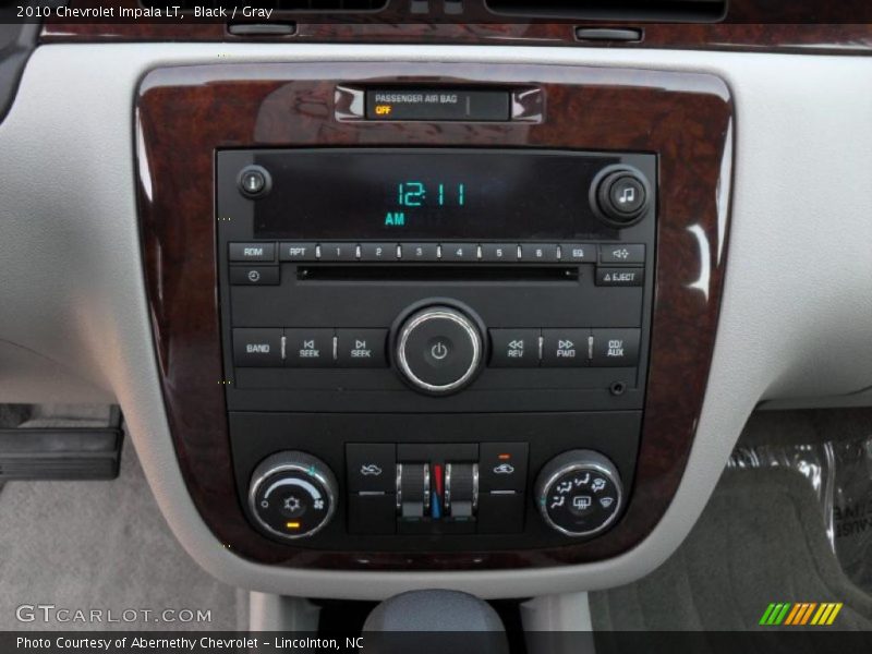 Black / Gray 2010 Chevrolet Impala LT