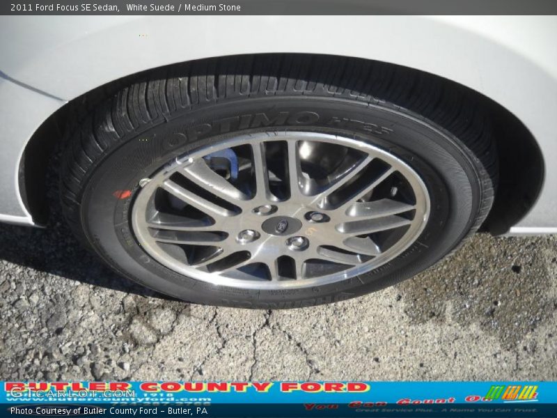White Suede / Medium Stone 2011 Ford Focus SE Sedan