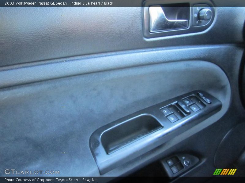 Indigo Blue Pearl / Black 2003 Volkswagen Passat GL Sedan