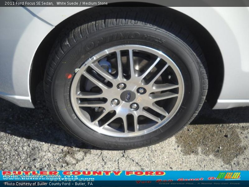 White Suede / Medium Stone 2011 Ford Focus SE Sedan