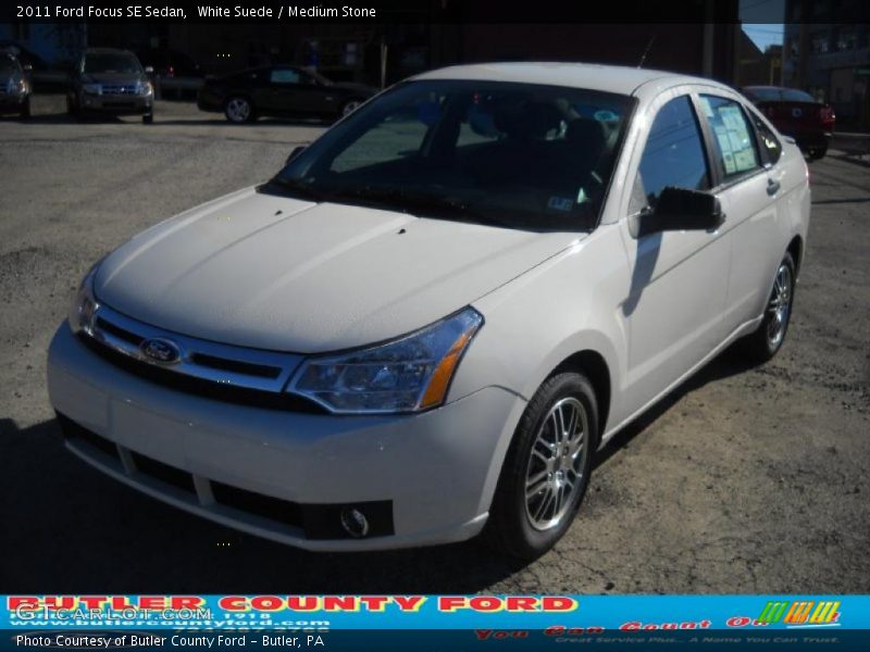 White Suede / Medium Stone 2011 Ford Focus SE Sedan