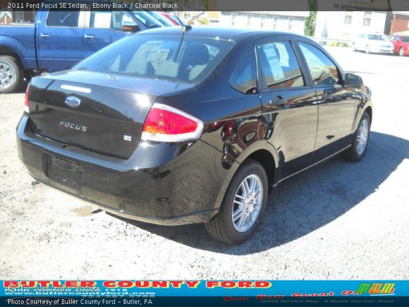 Ebony Black / Charcoal Black 2011 Ford Focus SE Sedan