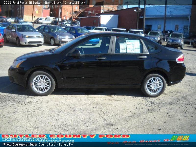 Ebony Black / Charcoal Black 2011 Ford Focus SE Sedan