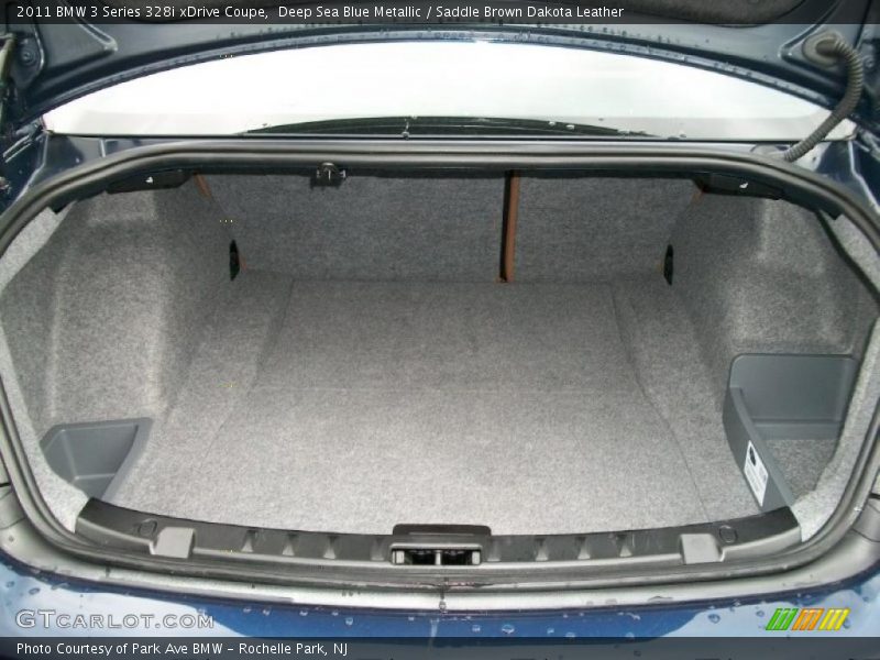  2011 3 Series 328i xDrive Coupe Trunk