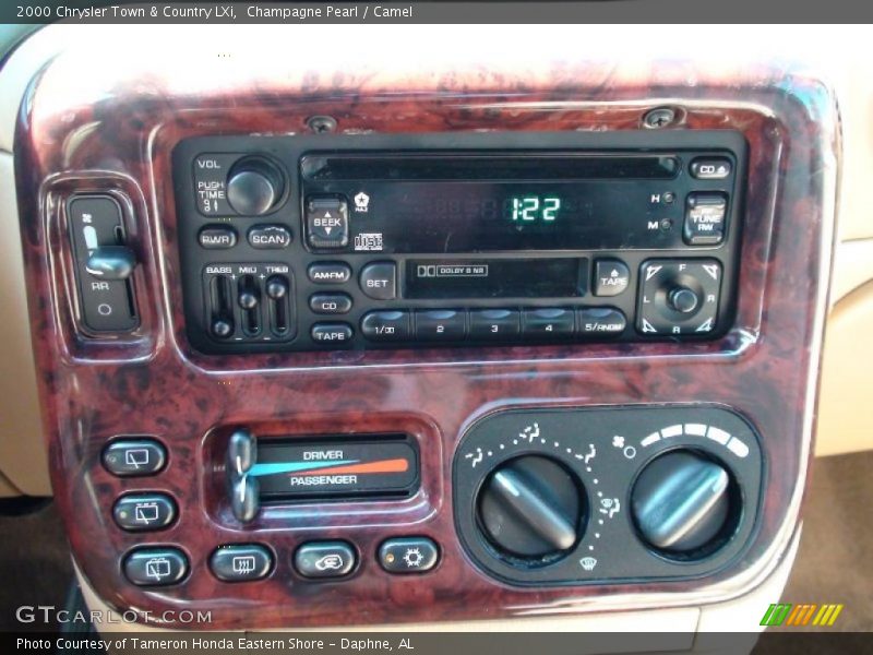 Controls of 2000 Town & Country LXi