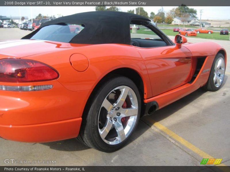 Viper Very Orange Pearlcoat / Black/Medium Slate Gray 2008 Dodge Viper SRT-10