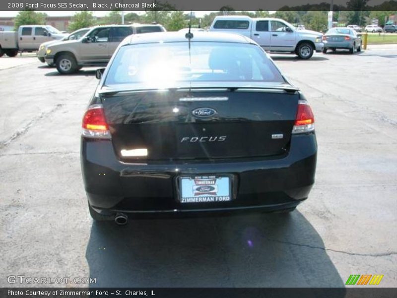 Black / Charcoal Black 2008 Ford Focus SES Sedan