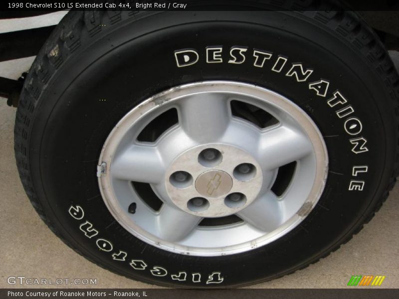  1998 S10 LS Extended Cab 4x4 Wheel