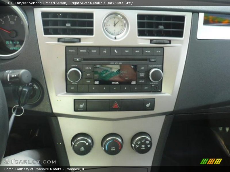 Controls of 2010 Sebring Limited Sedan