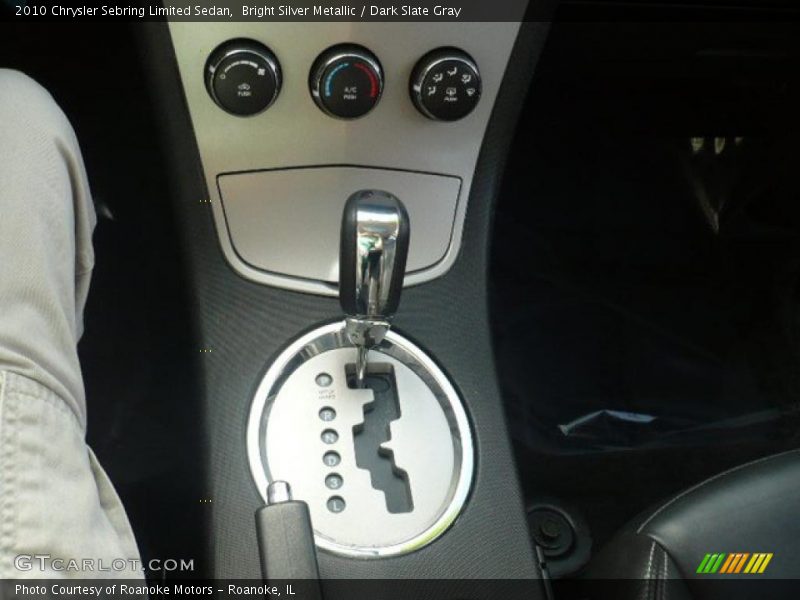  2010 Sebring Limited Sedan 4 Speed Automatic Shifter