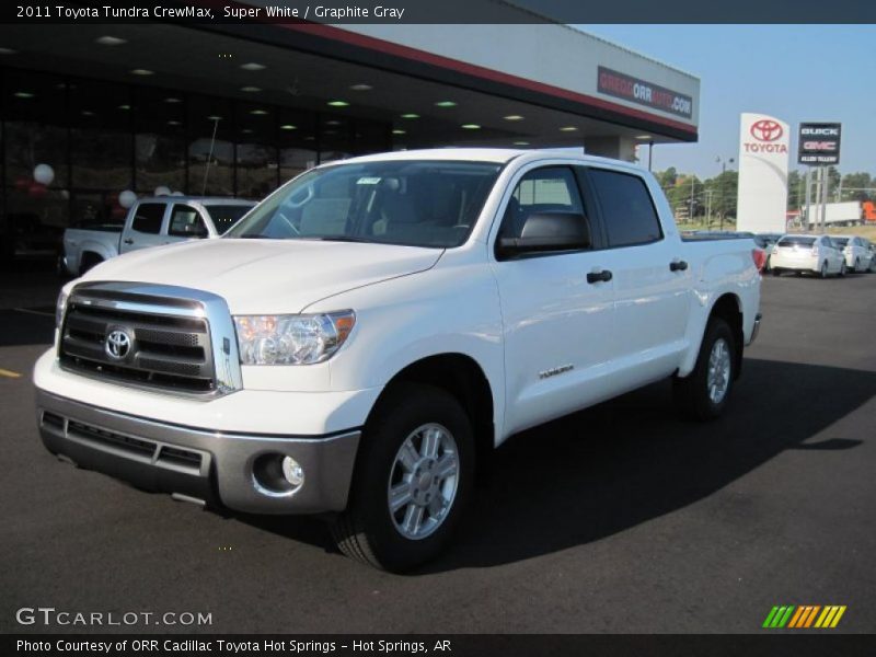 Super White / Graphite Gray 2011 Toyota Tundra CrewMax