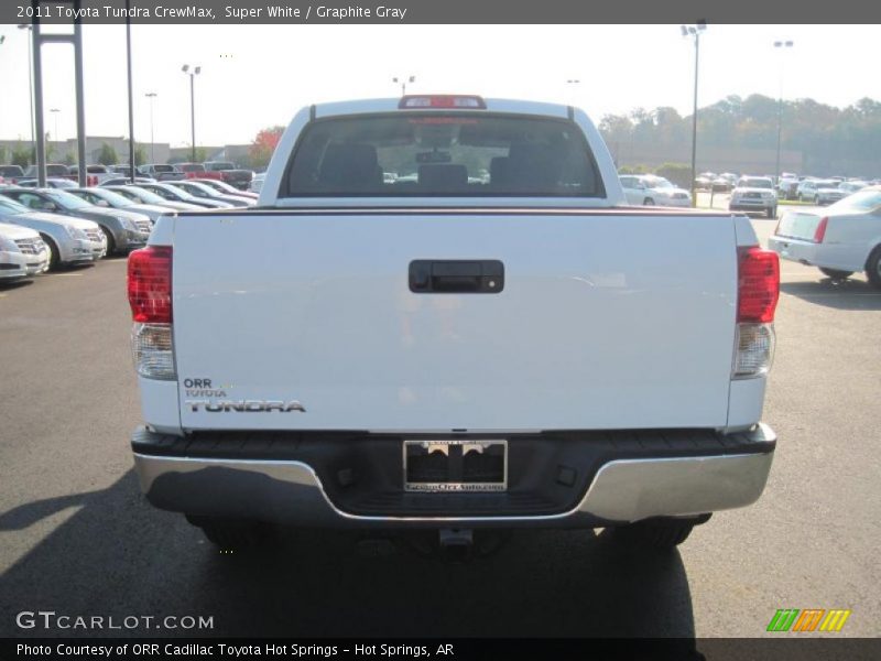 Super White / Graphite Gray 2011 Toyota Tundra CrewMax
