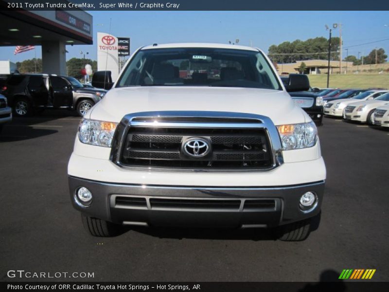 Super White / Graphite Gray 2011 Toyota Tundra CrewMax