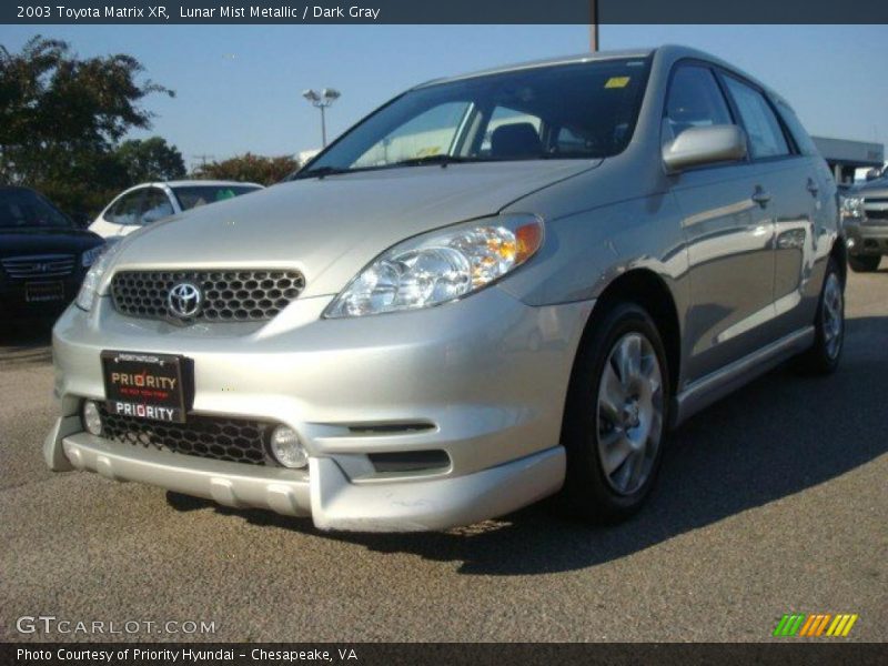 Lunar Mist Metallic / Dark Gray 2003 Toyota Matrix XR