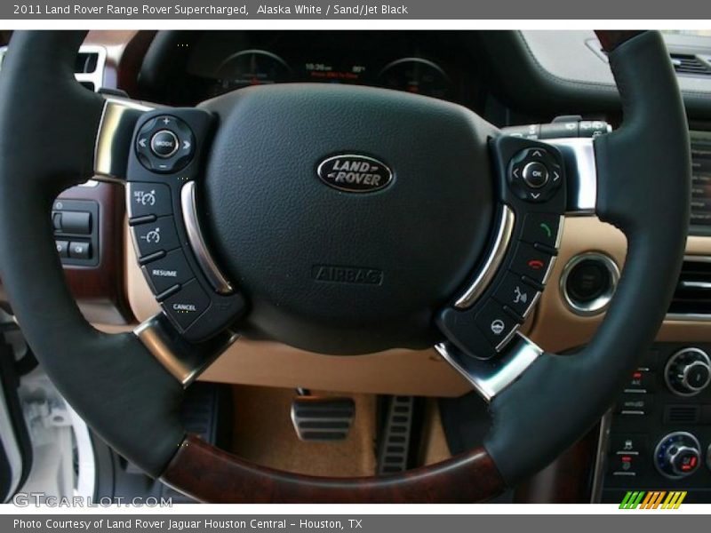 Alaska White / Sand/Jet Black 2011 Land Rover Range Rover Supercharged
