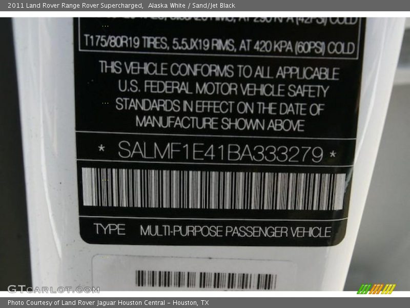 Alaska White / Sand/Jet Black 2011 Land Rover Range Rover Supercharged