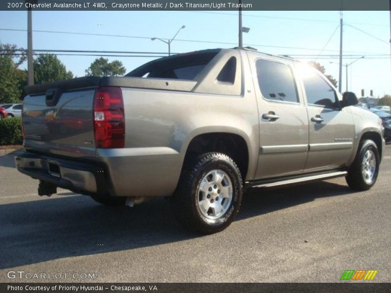 Graystone Metallic / Dark Titanium/Light Titanium 2007 Chevrolet Avalanche LT 4WD