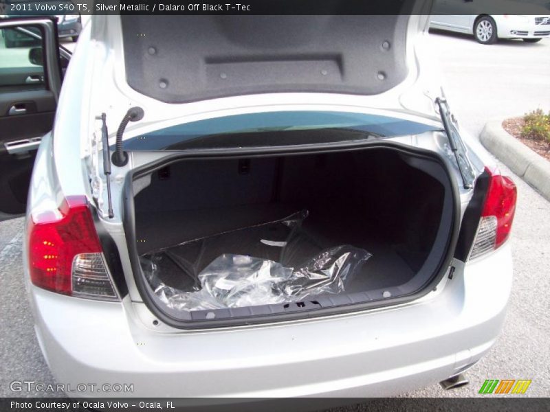Silver Metallic / Dalaro Off Black T-Tec 2011 Volvo S40 T5