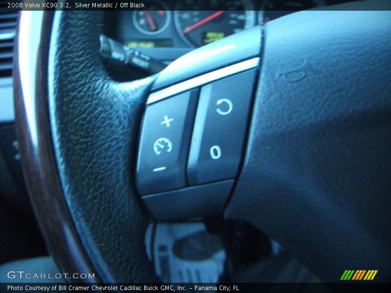 Silver Metallic / Off Black 2008 Volvo XC90 3.2