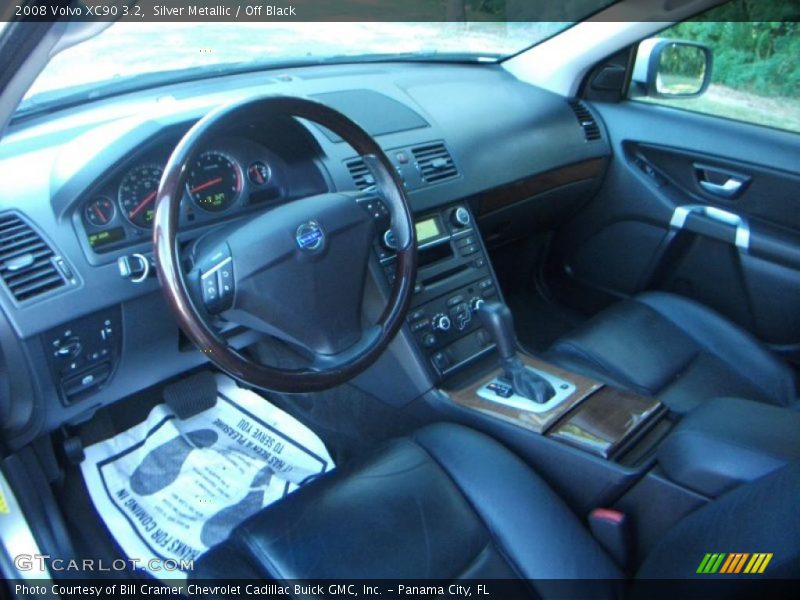 Silver Metallic / Off Black 2008 Volvo XC90 3.2