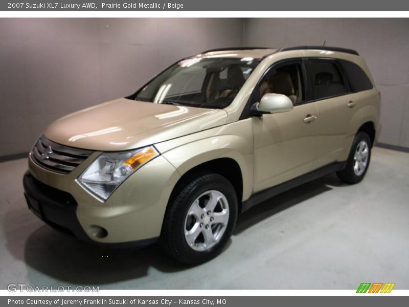 Prairie Gold Metallic / Beige 2007 Suzuki XL7 Luxury AWD