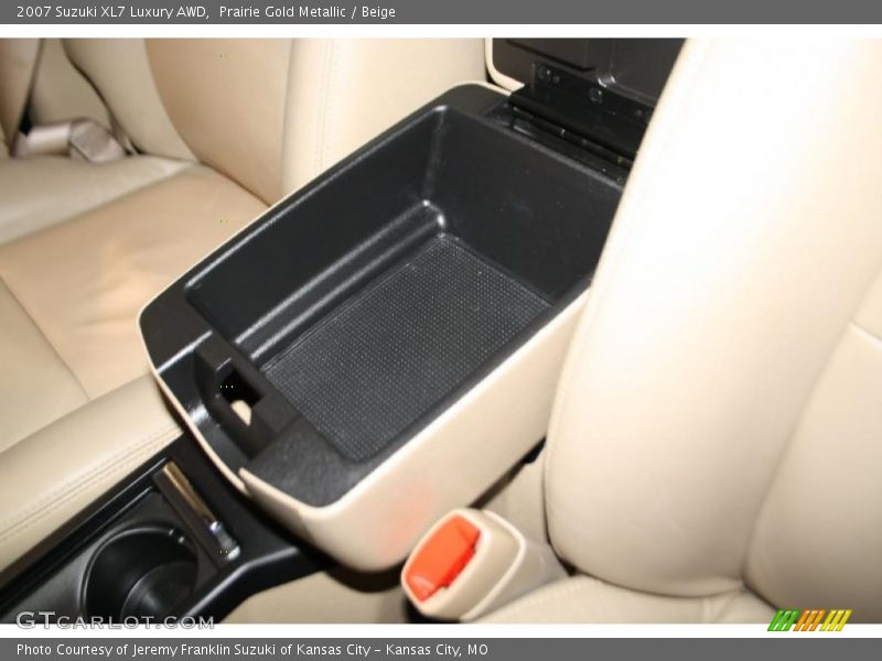 Prairie Gold Metallic / Beige 2007 Suzuki XL7 Luxury AWD