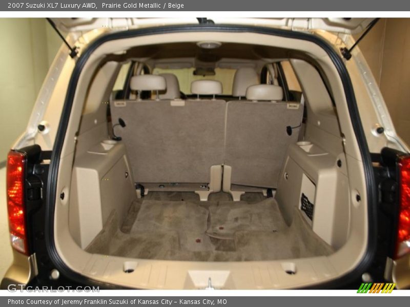 Prairie Gold Metallic / Beige 2007 Suzuki XL7 Luxury AWD