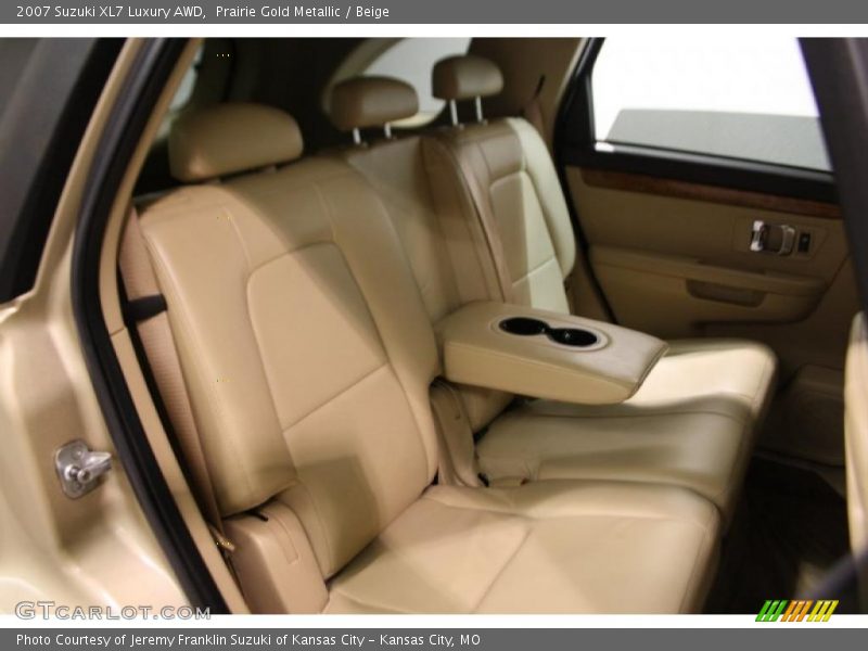 Prairie Gold Metallic / Beige 2007 Suzuki XL7 Luxury AWD