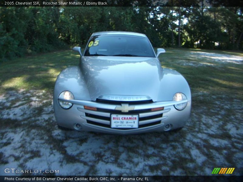 Ricochet Silver Metallic / Ebony Black 2005 Chevrolet SSR
