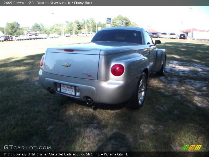 Ricochet Silver Metallic / Ebony Black 2005 Chevrolet SSR