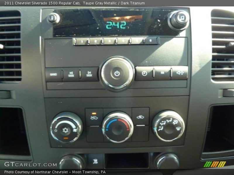 Controls of 2011 Silverado 1500 Regular Cab