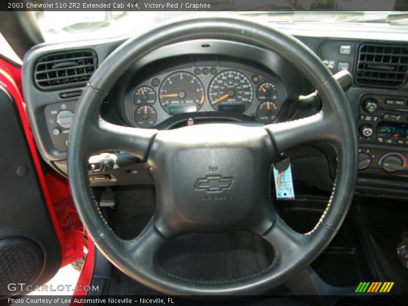  2003 S10 ZR2 Extended Cab 4x4 Steering Wheel