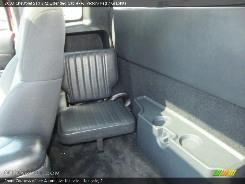 Victory Red / Graphite 2003 Chevrolet S10 ZR2 Extended Cab 4x4