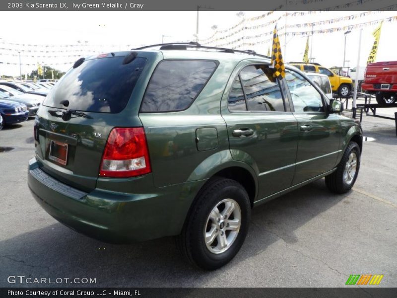 Ivy Green Metallic / Gray 2003 Kia Sorento LX