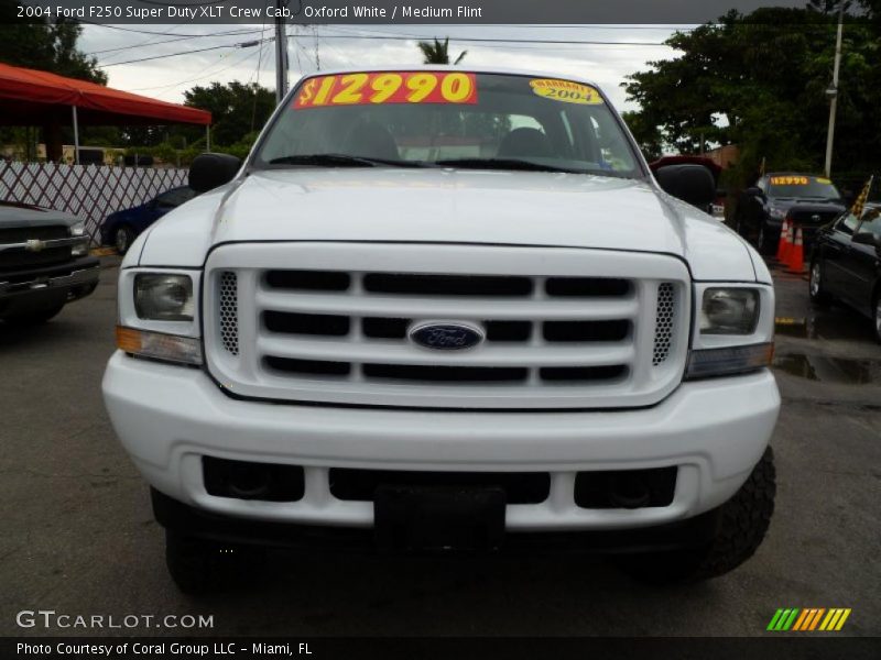 Oxford White / Medium Flint 2004 Ford F250 Super Duty XLT Crew Cab
