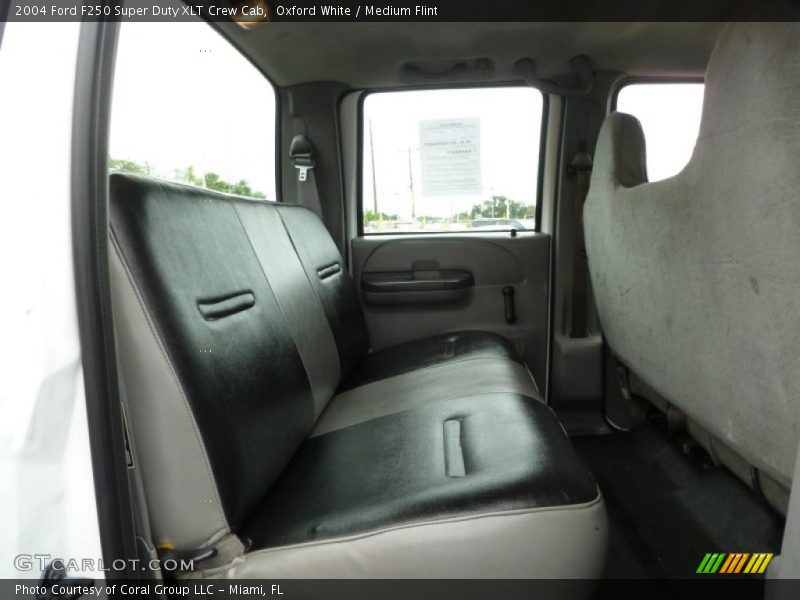 Oxford White / Medium Flint 2004 Ford F250 Super Duty XLT Crew Cab