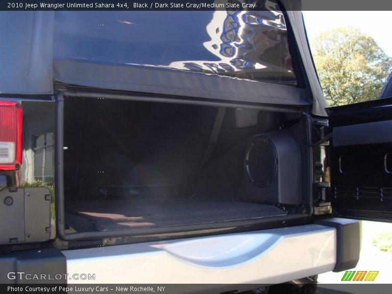 Black / Dark Slate Gray/Medium Slate Gray 2010 Jeep Wrangler Unlimited Sahara 4x4