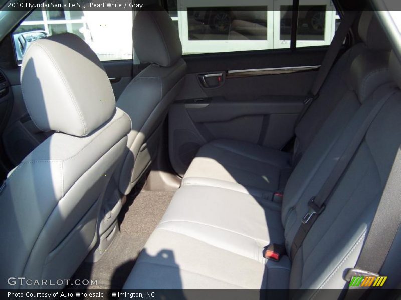  2010 Santa Fe SE Gray Interior