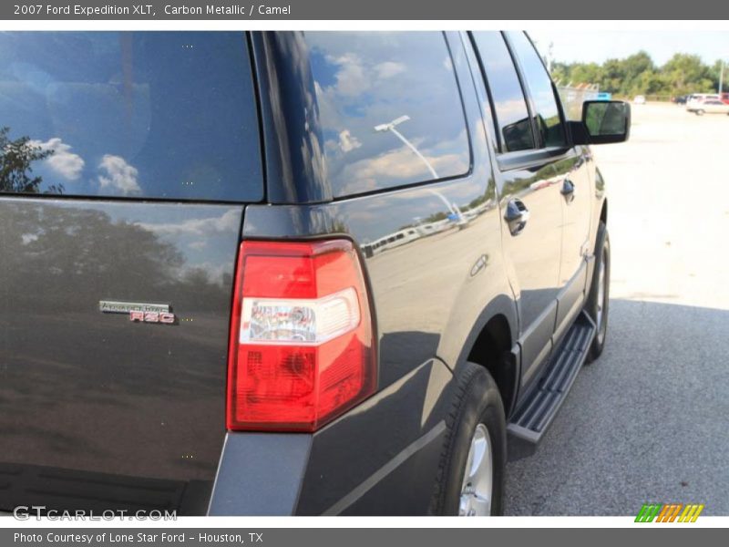 Carbon Metallic / Camel 2007 Ford Expedition XLT