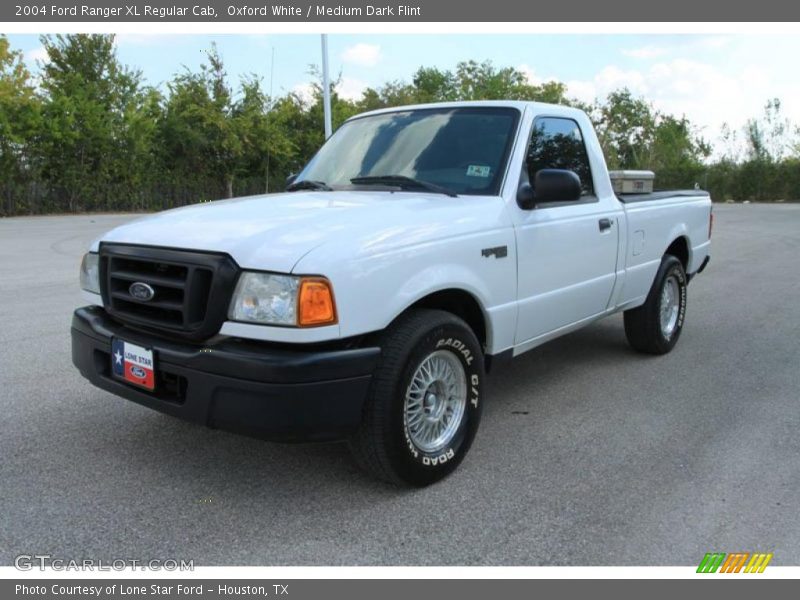 Oxford White / Medium Dark Flint 2004 Ford Ranger XL Regular Cab