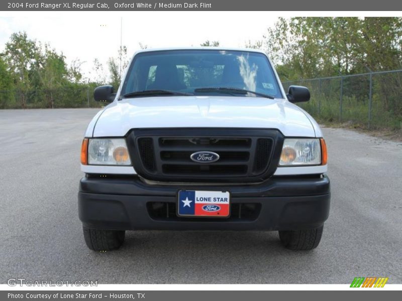 Oxford White / Medium Dark Flint 2004 Ford Ranger XL Regular Cab