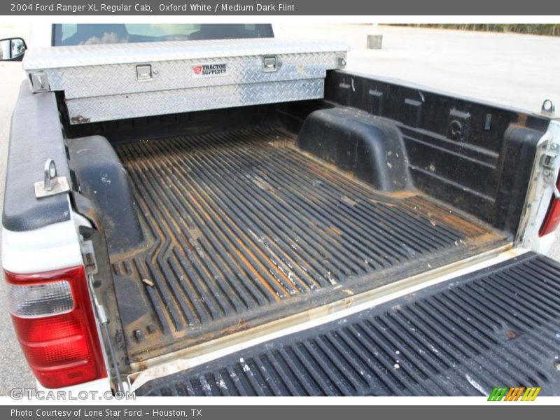 Oxford White / Medium Dark Flint 2004 Ford Ranger XL Regular Cab
