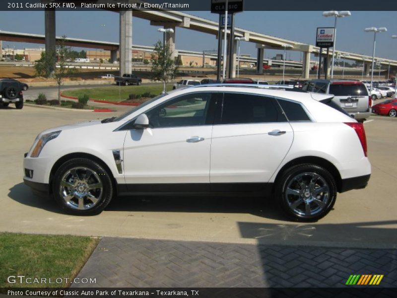 Platinum Ice Tricoat / Ebony/Titanium 2011 Cadillac SRX FWD