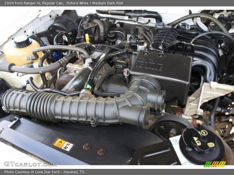Oxford White / Medium Dark Flint 2004 Ford Ranger XL Regular Cab