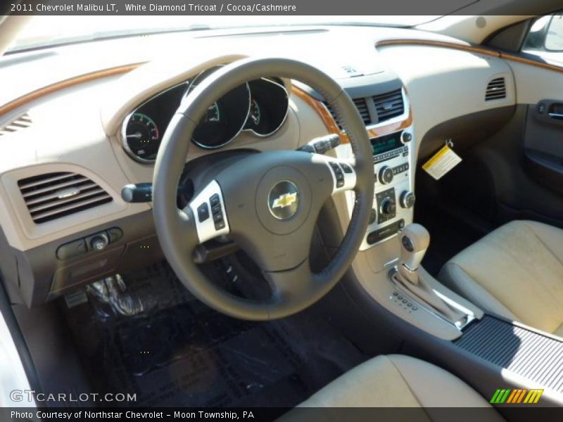  2011 Malibu LT Cocoa/Cashmere Interior